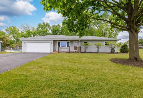 1400 Delaney Rd, New Lenox, IL, 60451-2871 | Card Image
