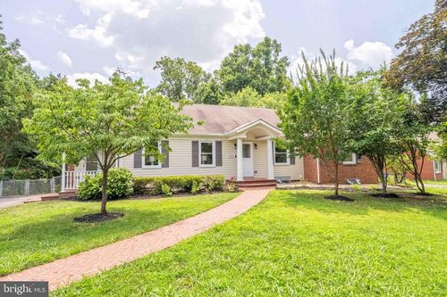 7035 Calamo St, SPRINGFIELD, VA, 22150-3508 | Card Image