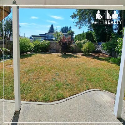 434 Mundy St, Home with 4 bedrooms, 2 bathrooms and 2 parking in Coquitlam BC | Image 3