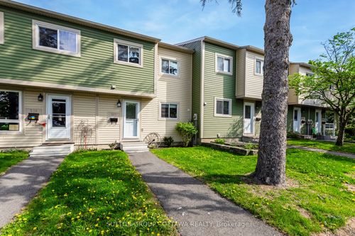 237 Teal Cres, Orleans, ON, K1E2C3 | Card Image
