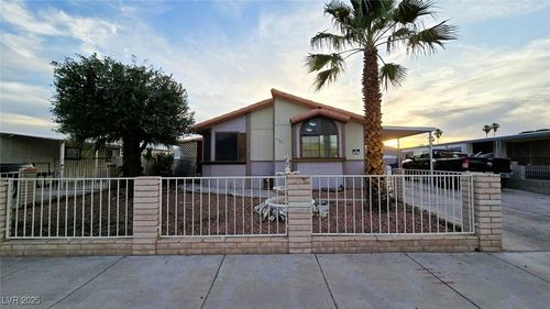 3603 Huerta Dr, Las Vegas, NV, 89121-2931 | Card Image