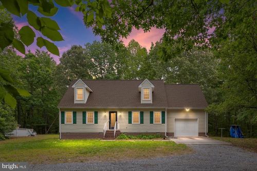 23115 Mt Cloud Rd, BOWLING GREEN, VA, 22427-2613 | Card Image