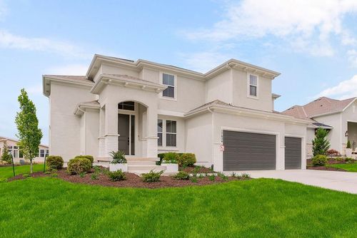 17624 High St, Overland Park, KS, 66085-8605 | Card Image
