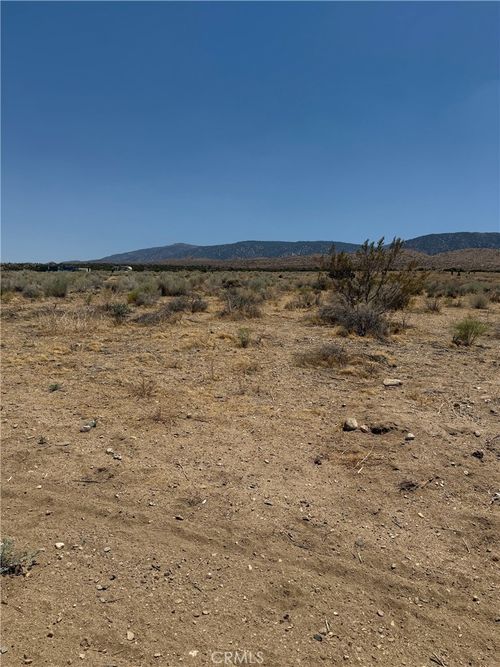 227 Vac/Cor Avenue, Llano, CA, 93544 | Card Image
