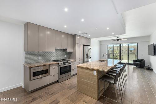 104-2300 E Campbell Ave, Phoenix, AZ, 85016-5592 | Card Image