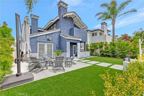 1916 Pine St, Huntington Beach, CA, 92648 | Card Image