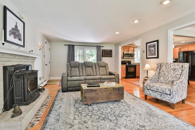 15 Coleridge Rd, House other with 4 bedrooms, 3 bathrooms and null parking in Nashua NH | Image 12