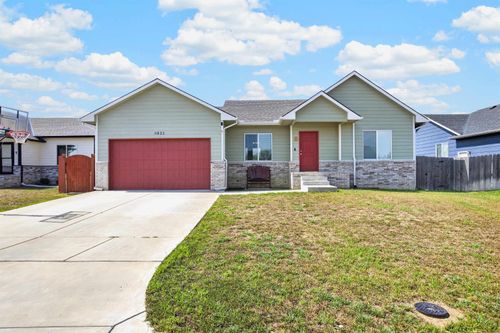 5021 S Chase Ave, Wichita, KS, 67217-7017 | Card Image