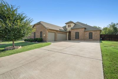 204 Rutherford Avenue, House other with 3 bedrooms, 2 bathrooms and null parking in Wylie TX | Image 1