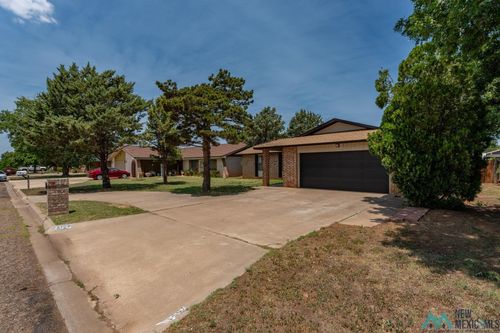 2128 Castle Ct, Clovis, NM, 88101-3919 | Card Image