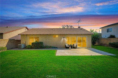 343 Acaso Dr, Walnut, CA, 91789-1602 | Card Image