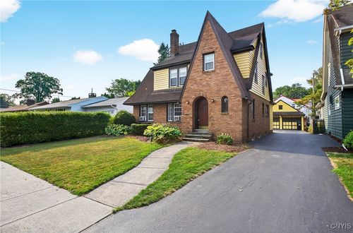 632 Scoville Ave, Syracuse, NY, 13203-1131 | Card Image