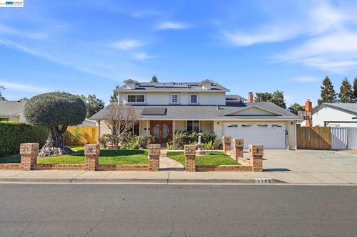 1723 Curletto Dr, Concord, CA, 94521-2124 | Card Image