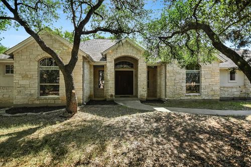 112 Twin Saddles Ln, Dripping Springs, TX, 78620-2810 | Card Image