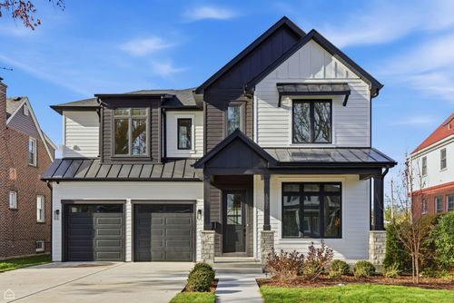 1220 Courtland Ave, Park Ridge, IL, 60068-5328 | Card Image