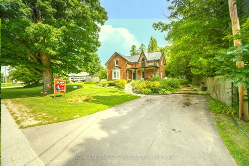 21 Nelson St, Belwood, ON, N0B1J0 | Card Image