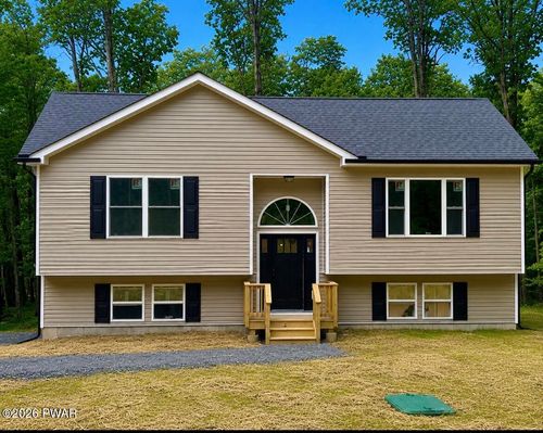 119 Almond Ct, Milford, PA, 18337-7525 | Card Image