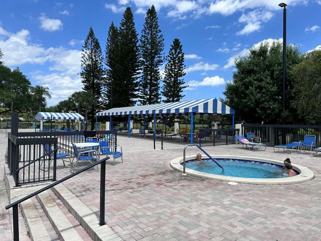 3206 Carambola Cir S, Condo with 2 bedrooms, 2 bathrooms and null parking in Coconut Creek FL | Image 24