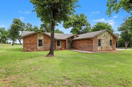 2382 County Road 1205, Blanchard, OK, 73010-2803 | Card Image