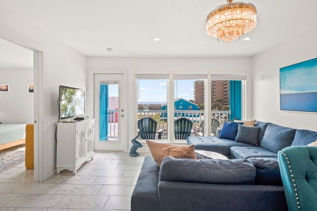 Ocean views throughout main living! | Image 15