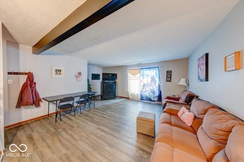 apt-2a-1763 Wellesley Ln, Indianapolis, IN, 46219-8427 | Card Image