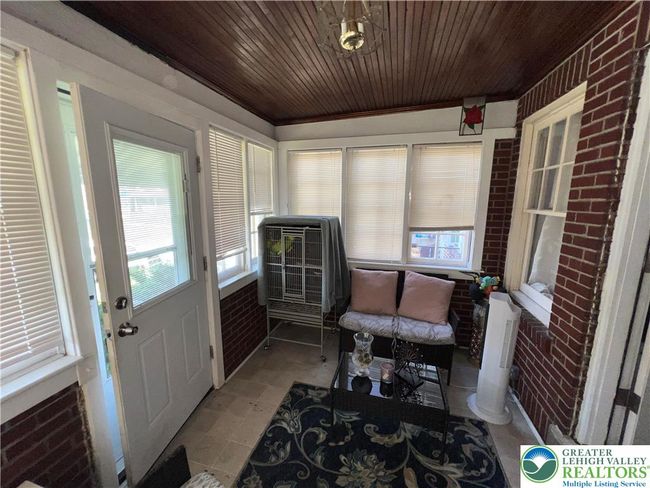 619 N Jasper St, Townhouse with 2 bedrooms, 1 bathrooms and null parking in Allentown PA | Image 7