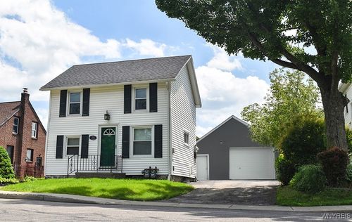 115 Glen Ave, Amherst, NY, 14221-5401 | Card Image