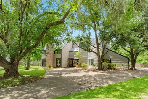121 Catalpa St, Lake Jackson, TX, 77566-6003 | Card Image