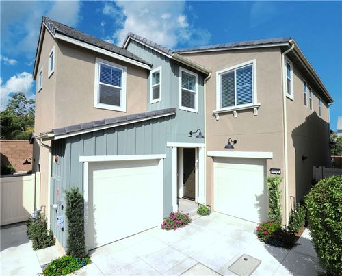 4089 Spring Haven Ln, Corona, CA, 92883-3192 | Card Image