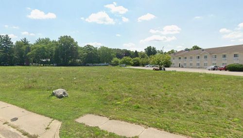 29291 Amerihost Drive, Dowagiac, MI, 49047 | Card Image