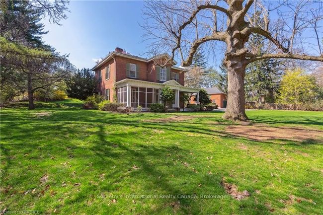 30 South St W, House other with 6 bedrooms, 4 bathrooms and 7 parking in Dundas ON | Image 42