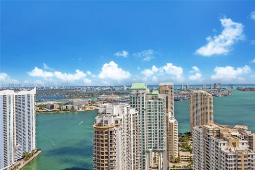 4710-495 Brickell Ave, Miami, FL, 33131-2872 | Card Image