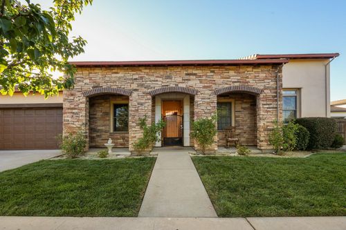 20284 Domaine Pl, Anderson, CA, 96007-5001 | Card Image