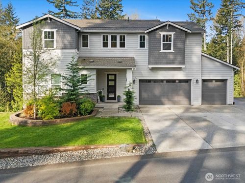 12204 138th Ave Ne, Lake Stevens, WA, 98258-7013 | Card Image