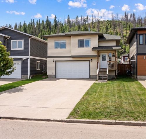 7109 Bulyea Ave, Fort Mcmurray, AB, T9H5J6 | Card Image