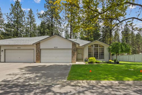 8402 N Pine Meadows Ln, Nine Mile Falls, WA, 99026-9258 | Card Image