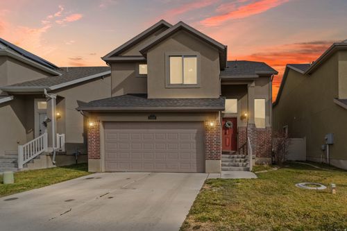 2468 S Laurel St, West Haven, UT, 84401-7081 | Card Image