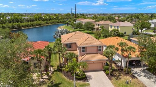 2552 Deerfield Lake Ct, CAPE CORAL, FL, 33909-2944 | Card Image