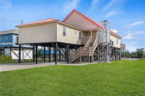 7323 Breakwater Dr, Chauvin, LA, 70344-2317 | Card Image