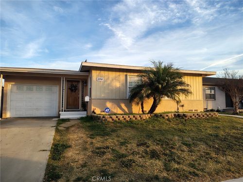 13742 Hanwell Ave, Bellflower, CA, 90706 | Card Image