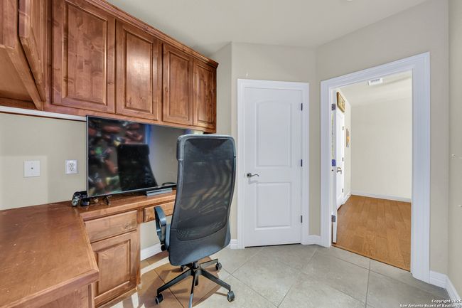 10210 Rafter O Trl, House other with 3 bedrooms, 3 bathrooms and null parking in Helotes TX | Image 31
