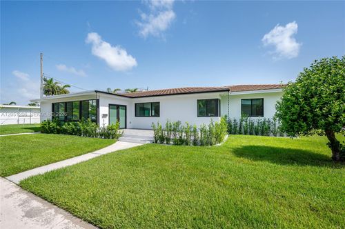1621 S Treasure Dr, North Bay Village, FL, 33141-4128 | Card Image