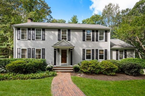 17 Smokey Hill Rd, Wayland, MA, 01778-3807 | Card Image