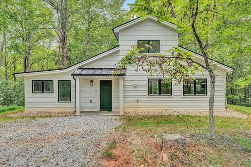 295 Wysong Mill Cir, Hardy, VA, 24101-4512 | Card Image