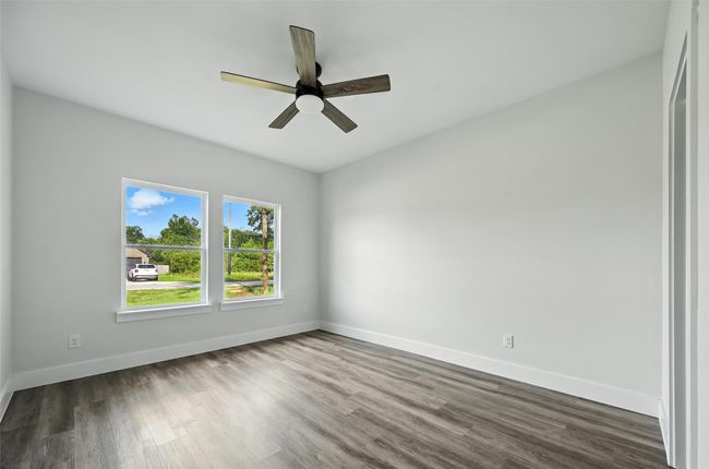 1st Bedroom | Image 13