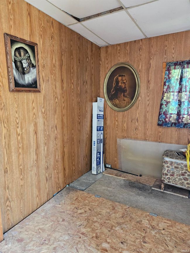 115 High St, House other with 3 bedrooms, 2 bathrooms and null parking in Geneva IN | Image 14