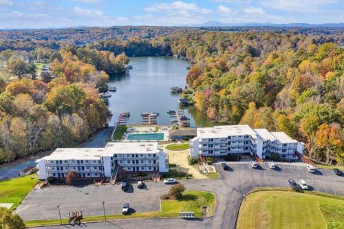 unit-414-1089 Bluewater Dr, Moneta, VA, 24121-3920 | Card Image