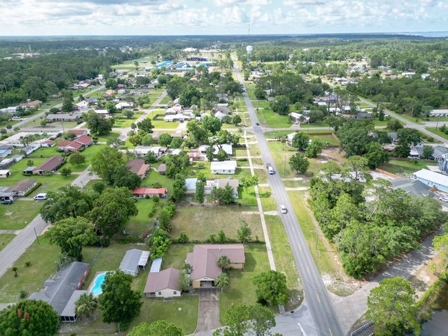 1901 Long Ave, House other with 3 bedrooms, 2 bathrooms and 4 parking in Port St. Joe FL | Image 48
