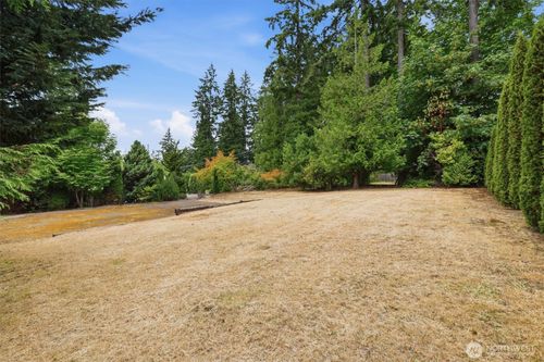 6500 44th St W, University Place, WA, 98466-5622 | Card Image