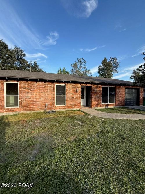 118 Normandy Dr, Slidell, LA, 70458-1510 | Card Image